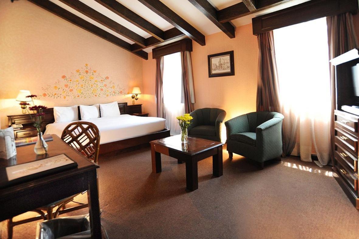 Junior Suite