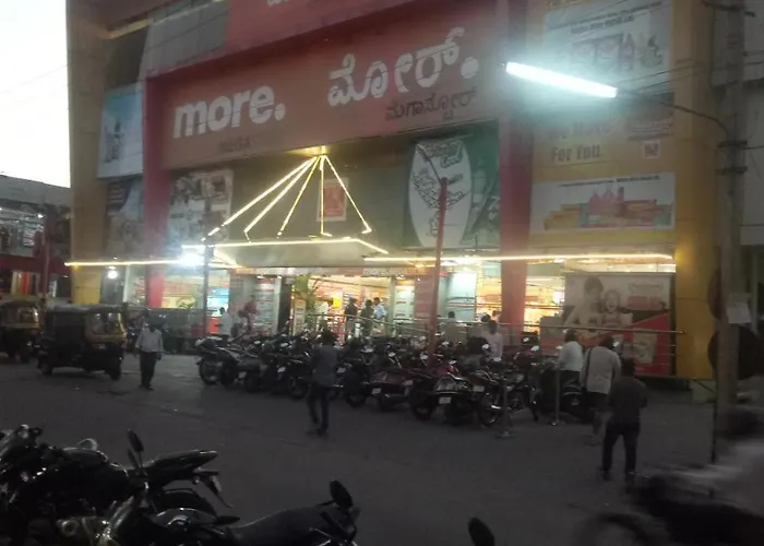 Hotel Sangeeth LodgingVilla